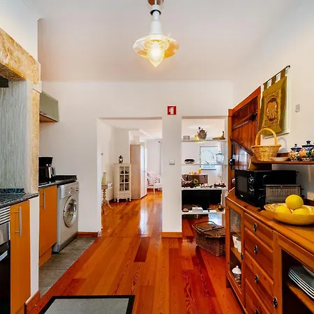 Whome Prime Alfama With Tagus River Views Лиссабон